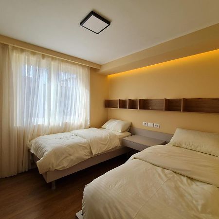 Adore - Modern Apartment Τίρανα Εξωτερικό φωτογραφία