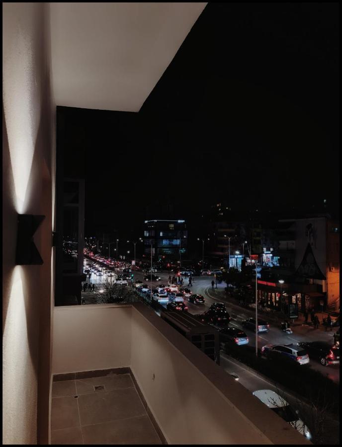 Adore - Modern Apartment Τίρανα Εξωτερικό φωτογραφία