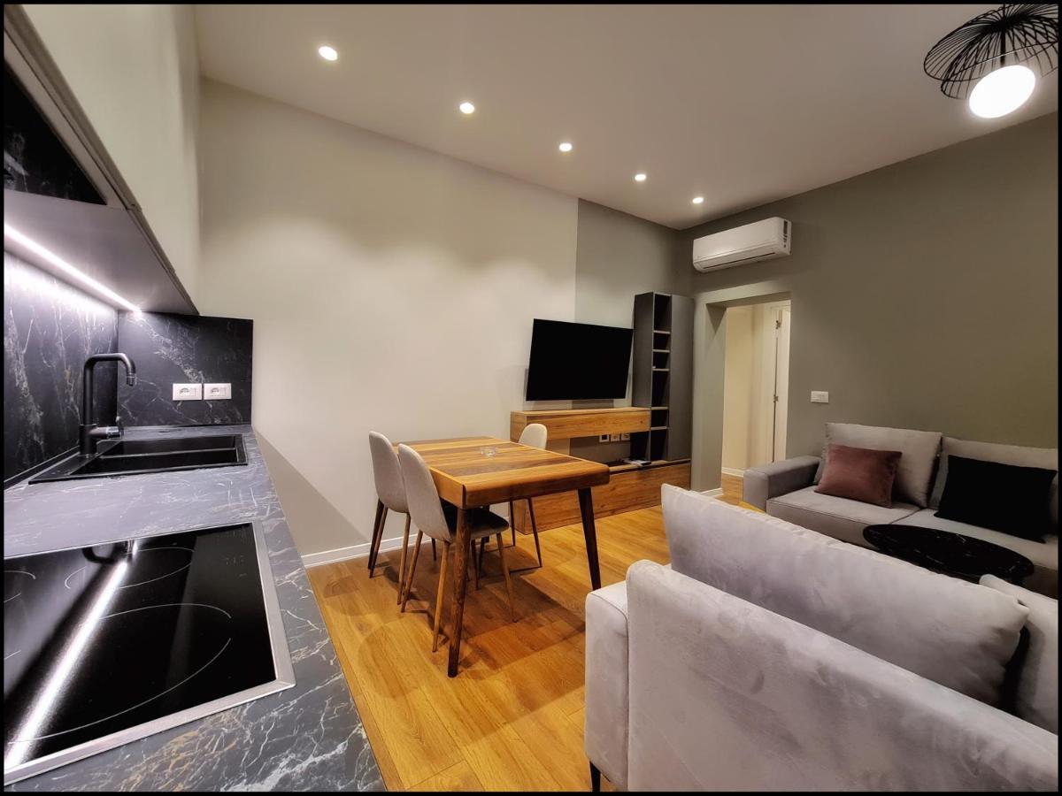 Adore - Modern Apartment Τίρανα Εξωτερικό φωτογραφία