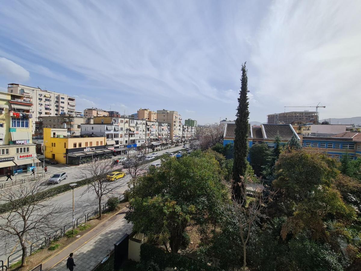 Adore - Modern Apartment Τίρανα Εξωτερικό φωτογραφία
