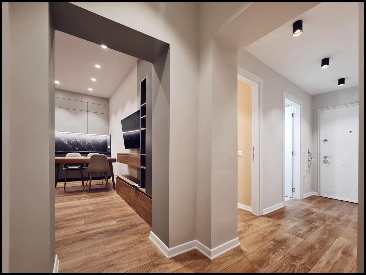 Adore - Modern Apartment Τίρανα Εξωτερικό φωτογραφία